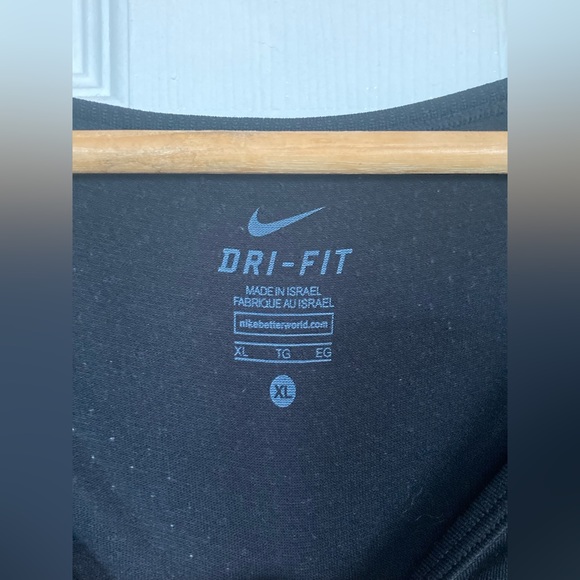 Nike Dri-fit long sleeved crop top XL - Picture 4 of 5